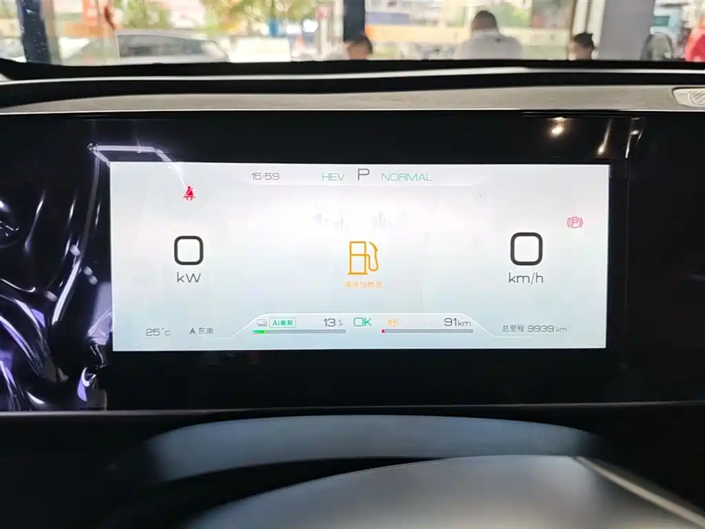 BYD Qin L 2024 DM-i 80KM Superior фото 12