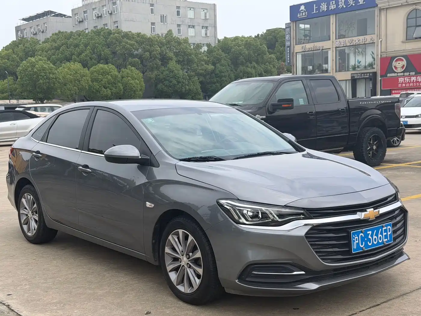 CHEVROLET CRUZE