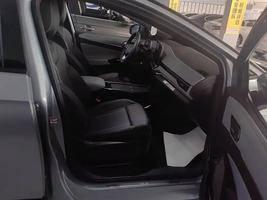 Volkswagen ID.4 X 2025 Smart Pure Intelligent Edition фото 8