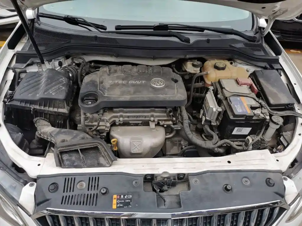 Фото 20 - Buick Excelle