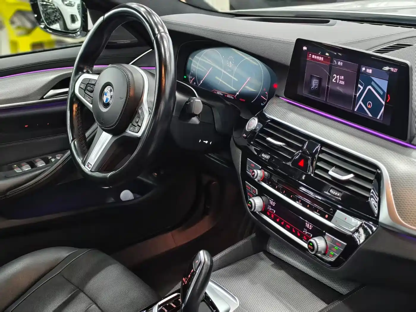 BMW 5 Series 2019 530Li Premium M Sport Package фото 6