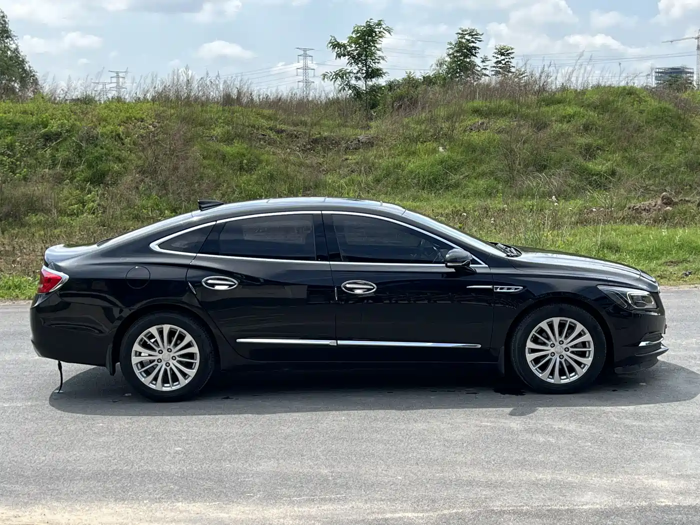 Buick LaCrosse 2018 Model 28T Elite Edition фото 8