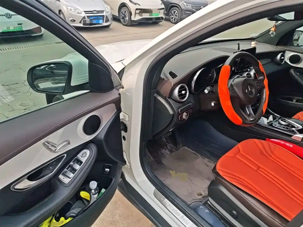 Mercedes-Benz GLC 2019 Model GLC 200 L 4MATIC фото 16
