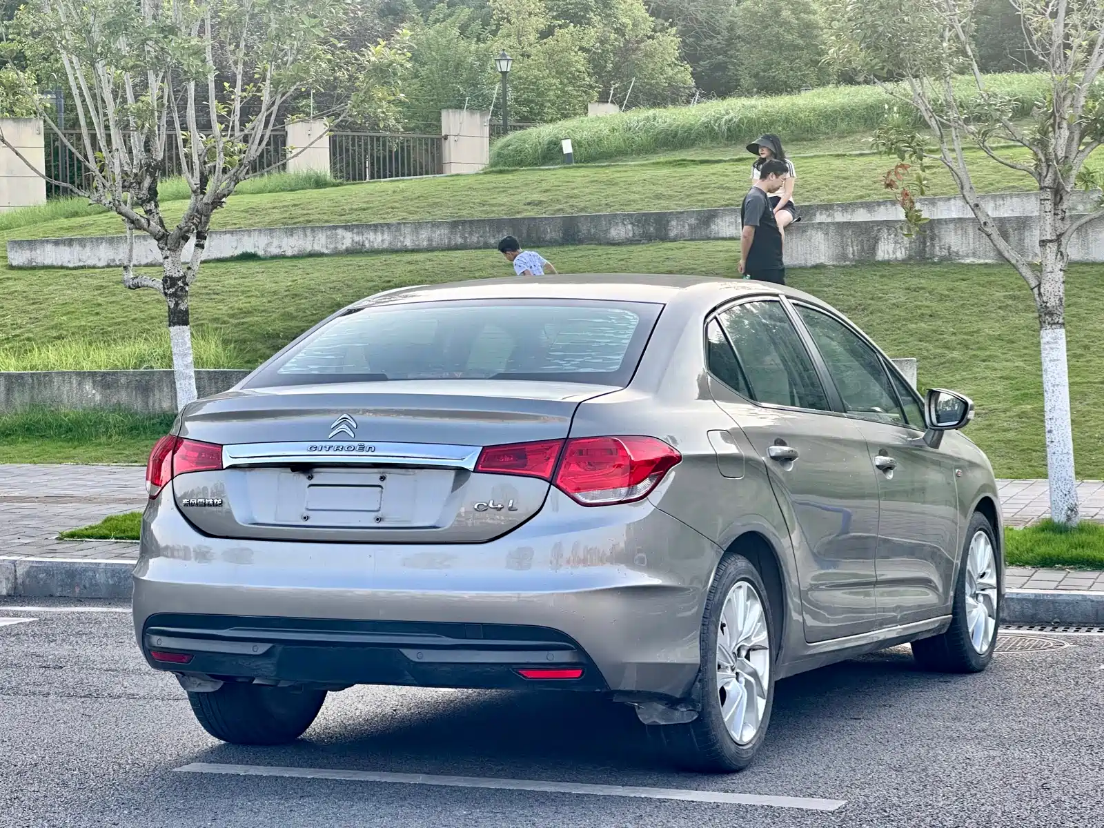 Photo 17 - Citroën C4L