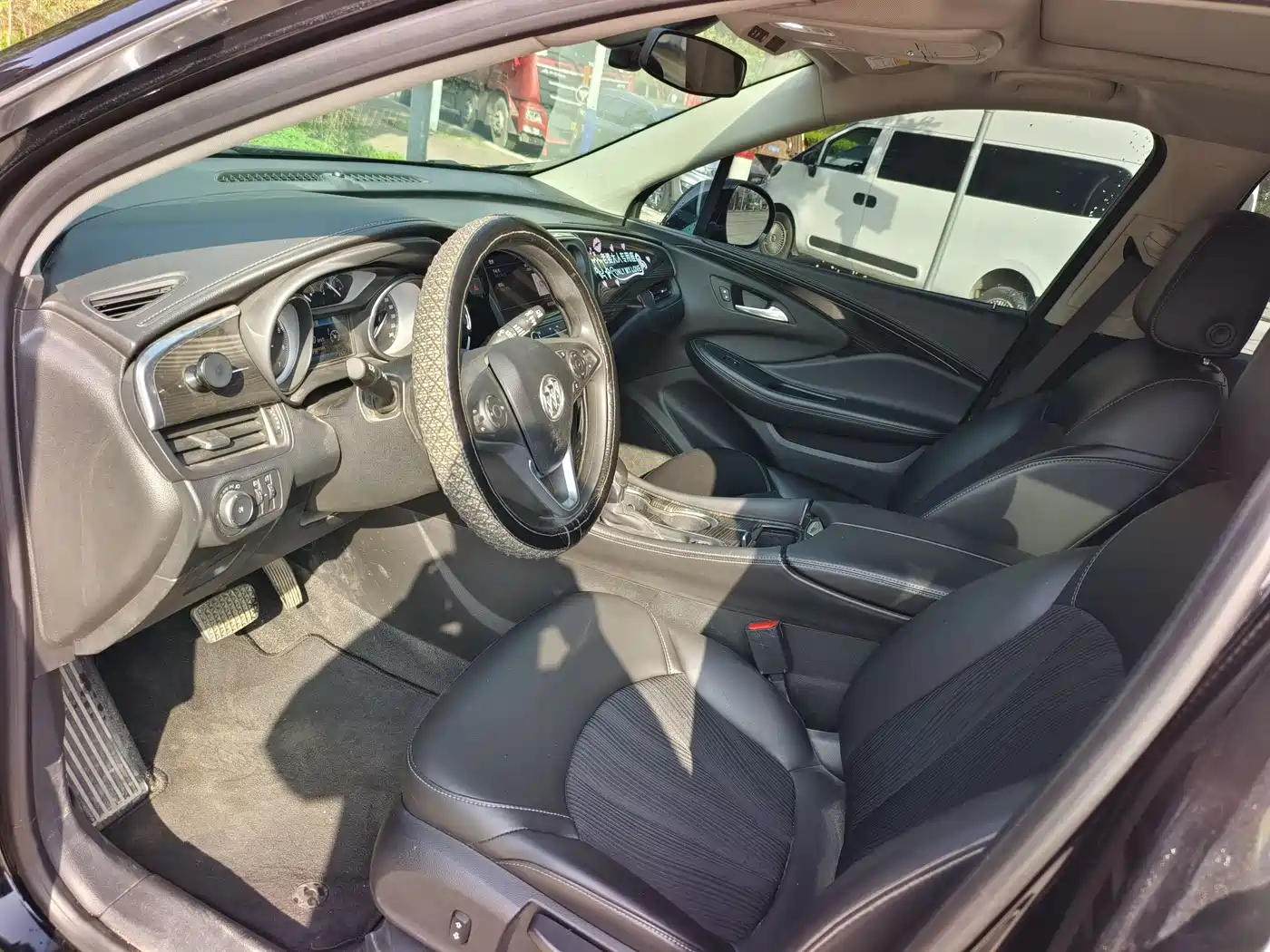 Buick Envision Plus 2021 532T FWD Leading Trim фото 4