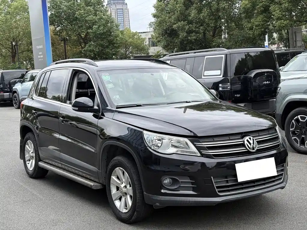 صورة 3 - Volkswagen Tiguan