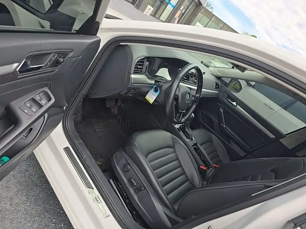 Volkswagen Lamando, миниатюра 12