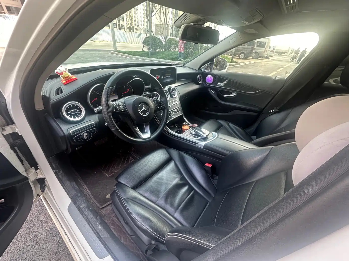 Mercedes-Benz C-Class 2015 Facelift C 180 L Sport фото 4