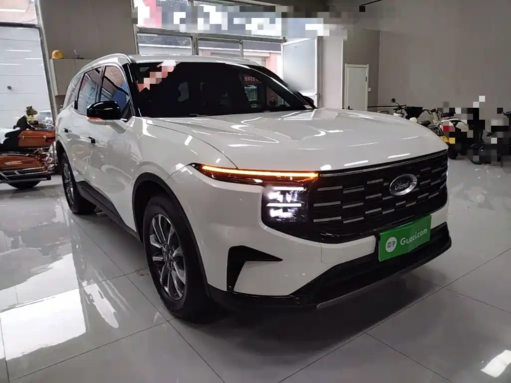 Ford Edge 2024 2023 Edge L 2.0T EcoBoost FWD 7-Seater Luxury