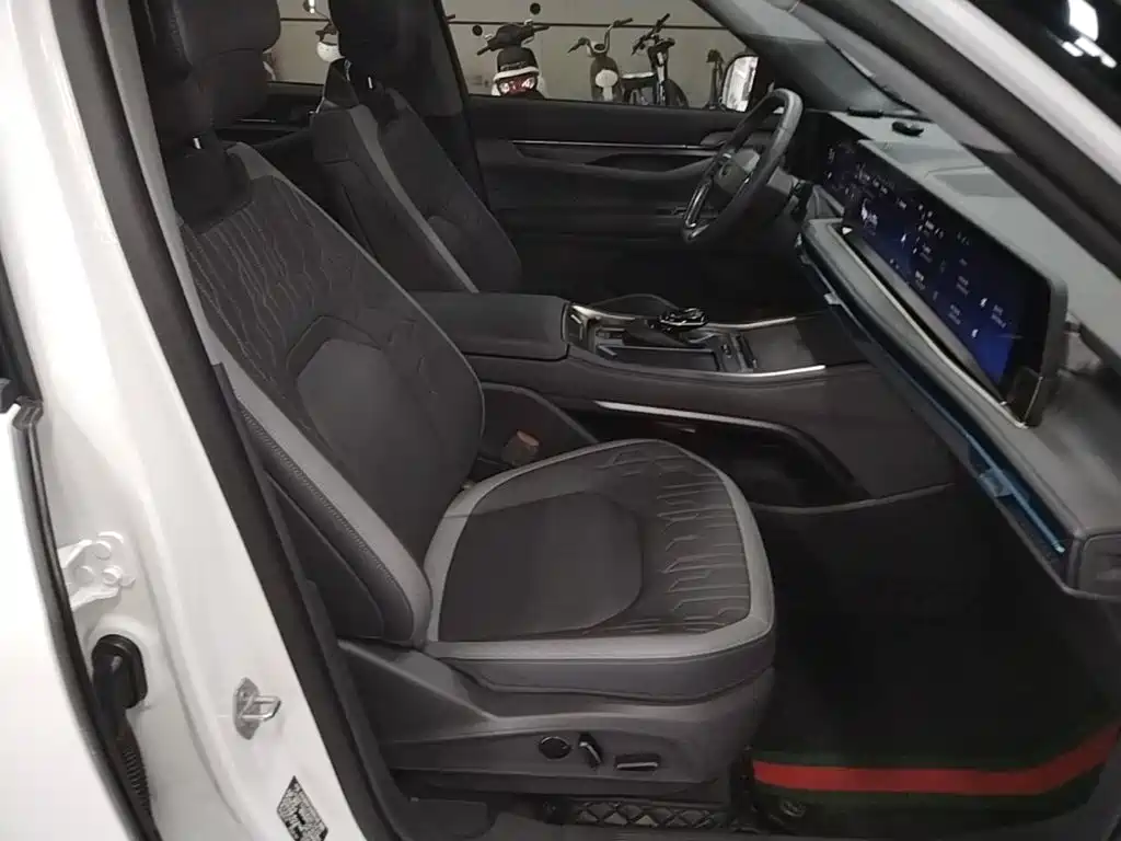 Ford Edge 2024 2023 Edge L 2.0T EcoBoost FWD 7-Seater Luxury