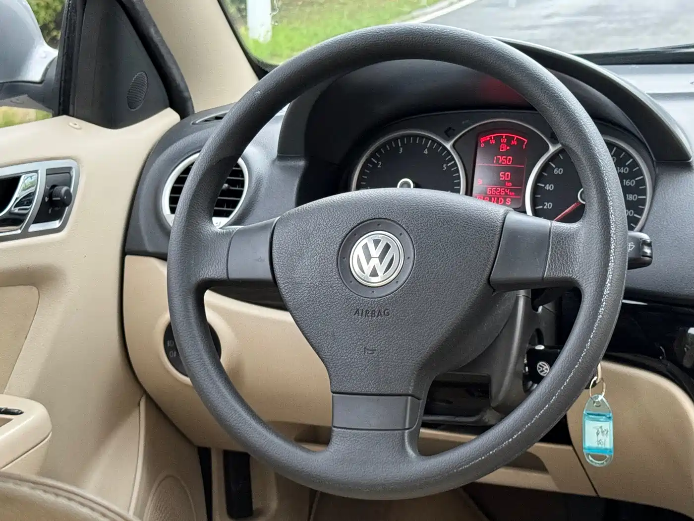 Фото 9 - Volkswagen Lavida