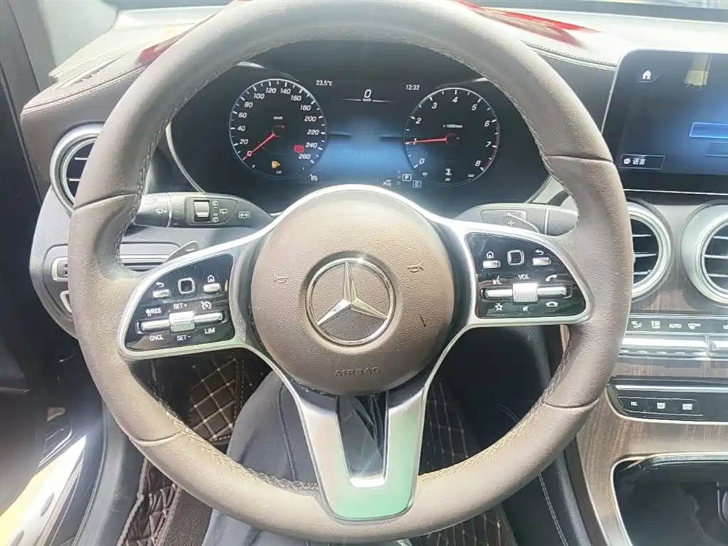 Mercedes-Benz GLC 2022 Facelift II GLC 260 L 4MATIC Sport Model фото 11