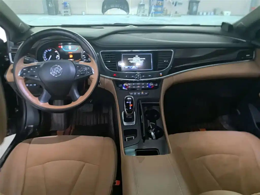 Buick LaCrosse 2018 Model 28T Luxury Edition фото 10