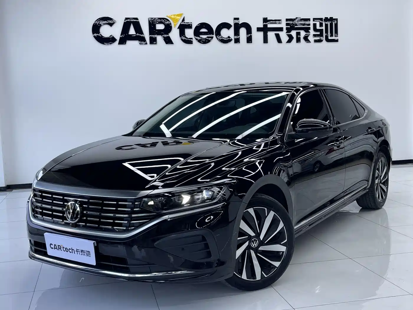 Volkswagen Passat 2024 380TSI Dragon Soaring Edition