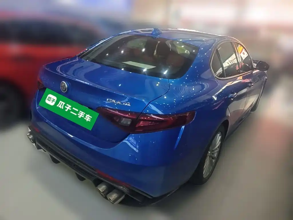 Alfa Romeo Giulia 2019 2017 2.0T 200HP Elite Edition
