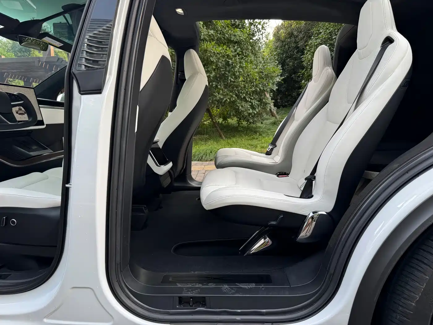 Tesla Model X 2024 2023 Dual Motor All-Wheel Drive Edition
