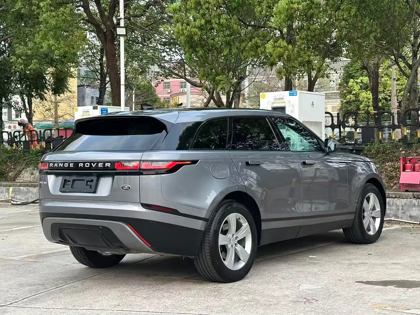 Land Rover Range Rover Velar 2020 P250 фото 4