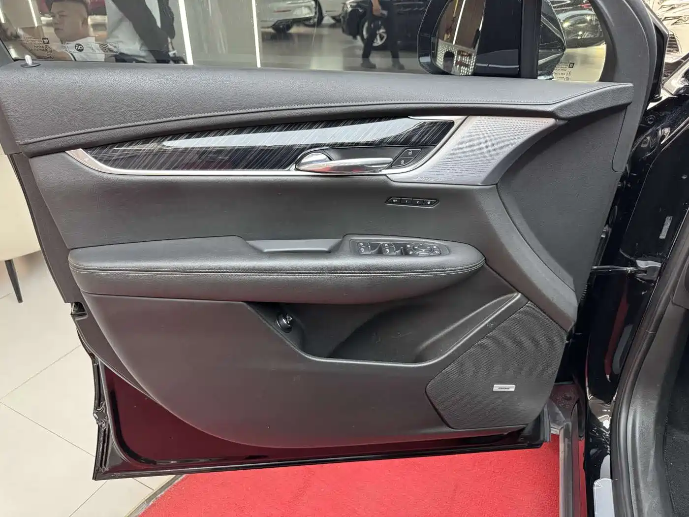 Cadillac XT6 2022 2.0T 6-Seater 4WD Luxury Edition фото 7