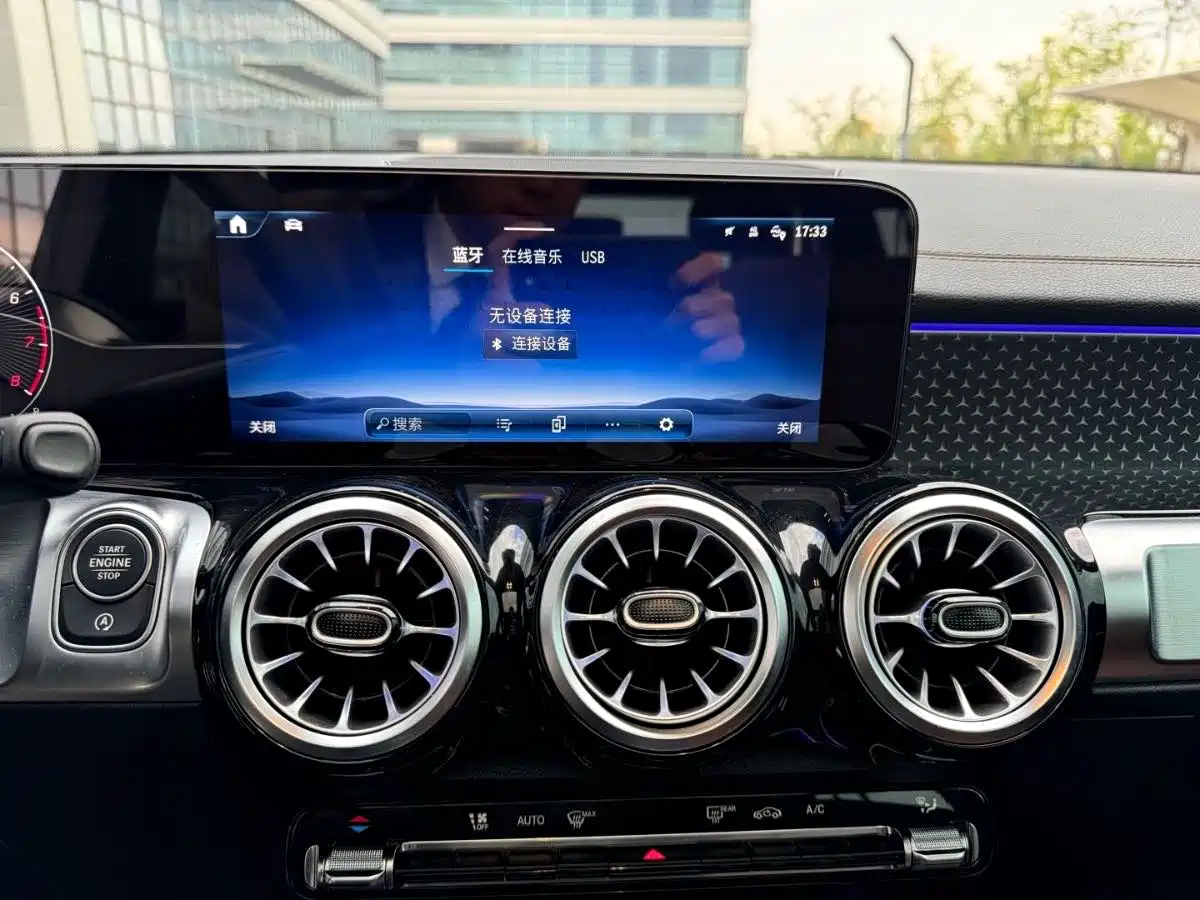 Mercedes-Benz GLB 2024 Facelift GLB 220 Dynamic фото 20