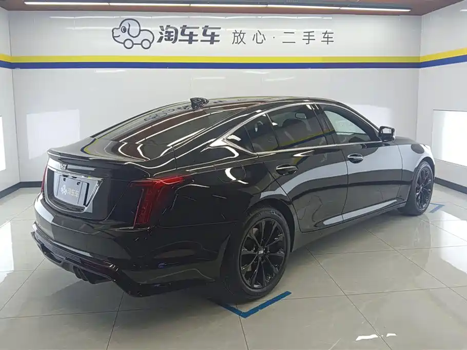 CADILLAC CT5