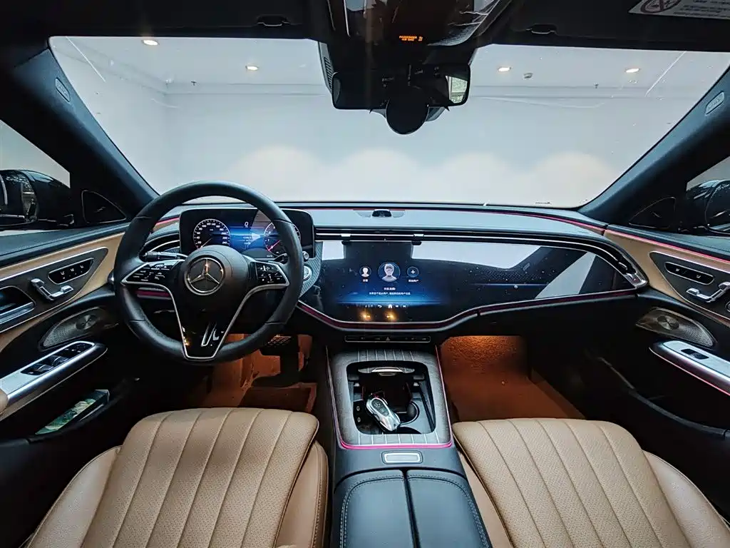 Mercedes-Benz E-Class 2025 E 300 L Luxury фото 16