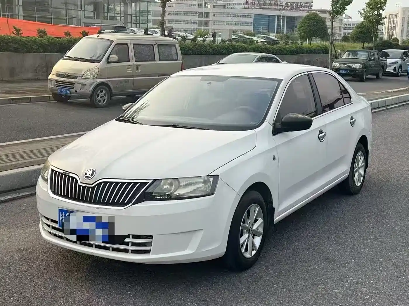 Škoda Rapid 2015 1.4L Manual Joy Selection