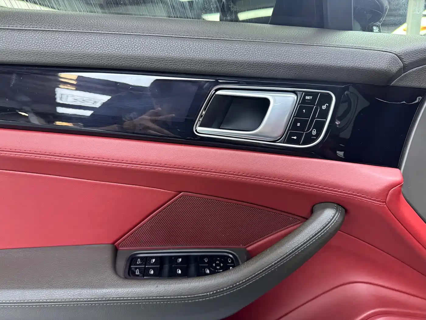 Porsche Panamera 2017 Panamera 3.0T фото 4