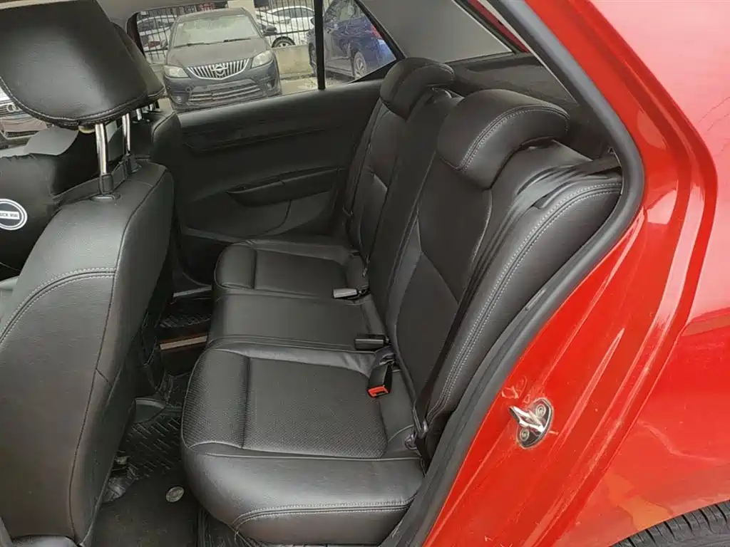 Škoda Fabia 2017 1.4L Auto Car Enjoy Edition фото 16