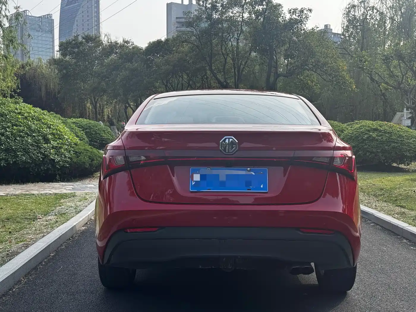 MG SHARP LINE