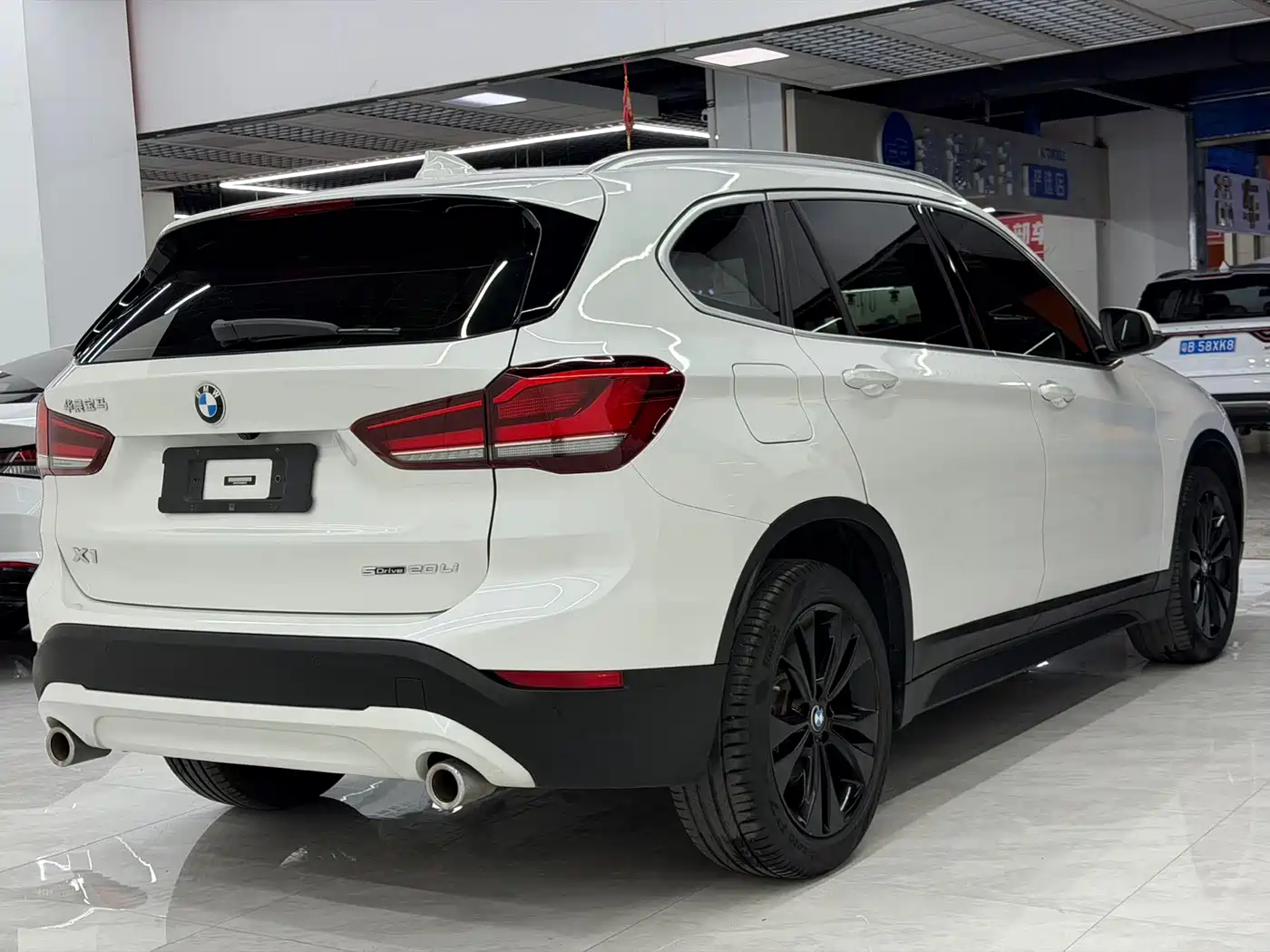 BMW X1 2021 Facelift sDrive20Li Fashion фото 13