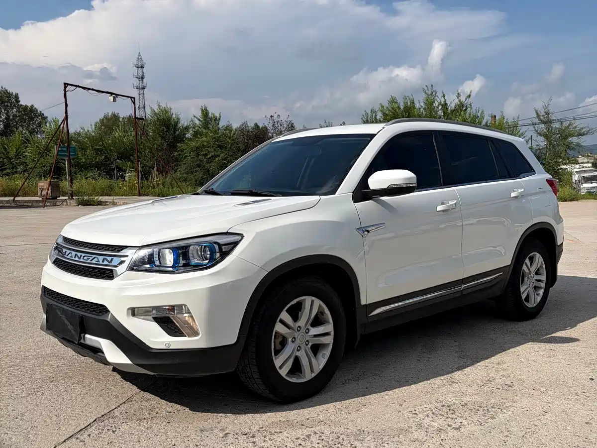 Changan CS75 2015 2014 2.0L Manual Luxury (China IV)