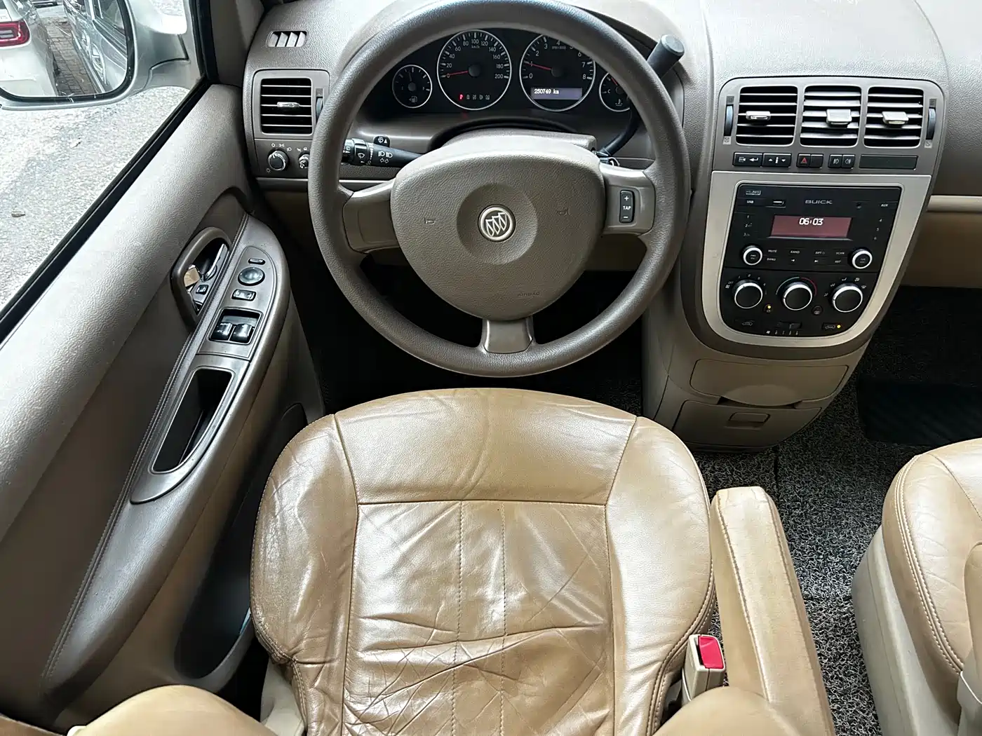 Buick GL8 2013 2.4L Classic фото 12