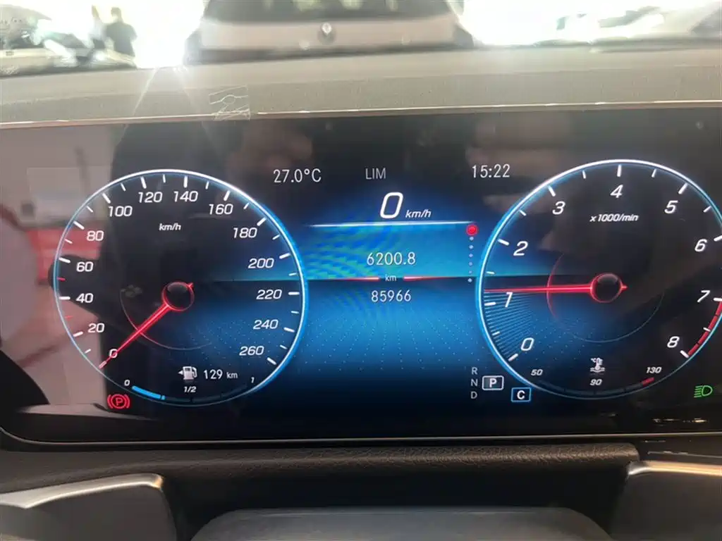 Mercedes-Benz GLB 2020 Facelift GLB 200 Style фото 3