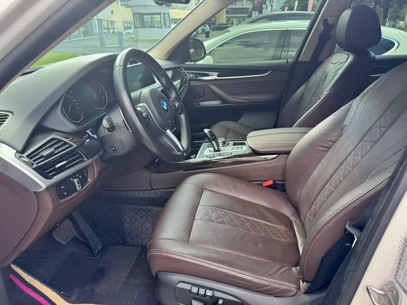 BMW X5 (Import) 2015 xDrive28i фото 5