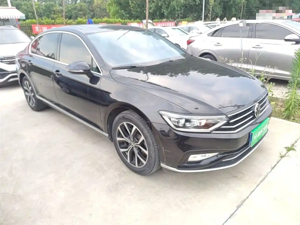 Volkswagen Magotan 2020 330TSI DSG Leading фото 4