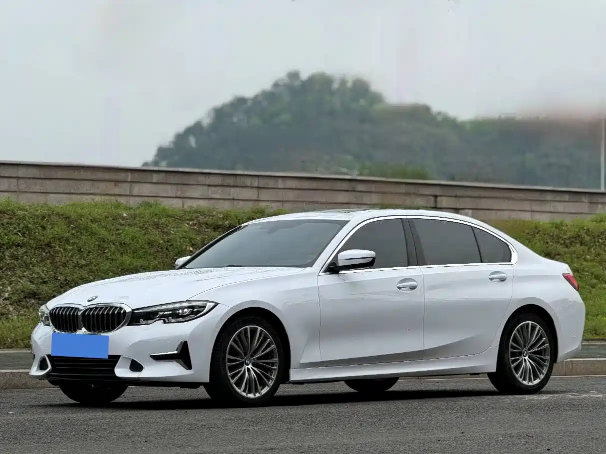 BMW 3 Series 2020 325Li Launch Edition