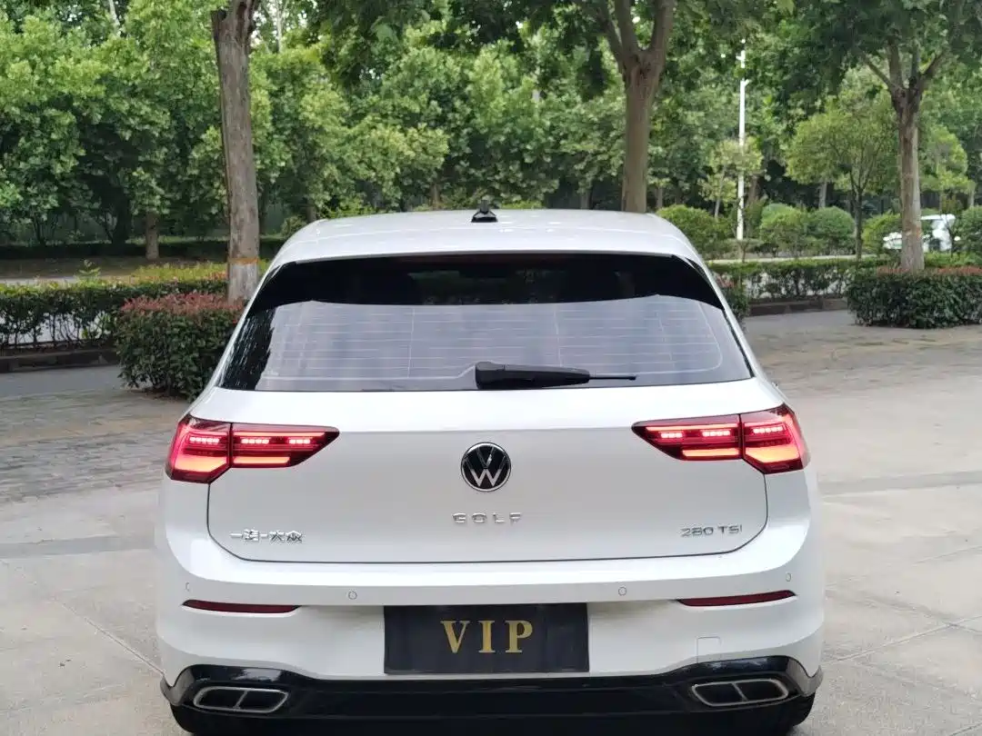 Volkswagen Golf 2021 280TSI DSG R-Line фото 4