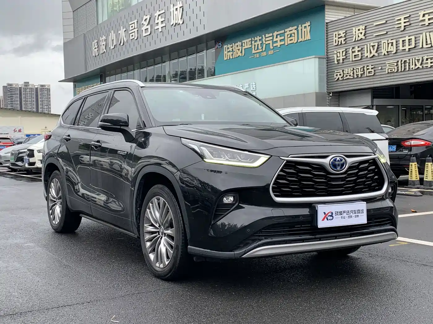 Фото 3 - Toyota Highlander