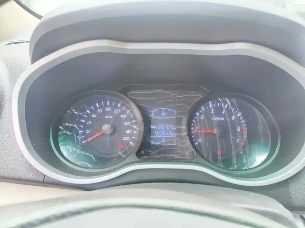 Jinbei Huachen Jinbei 750 2017 2015 1.5L Comfort Model