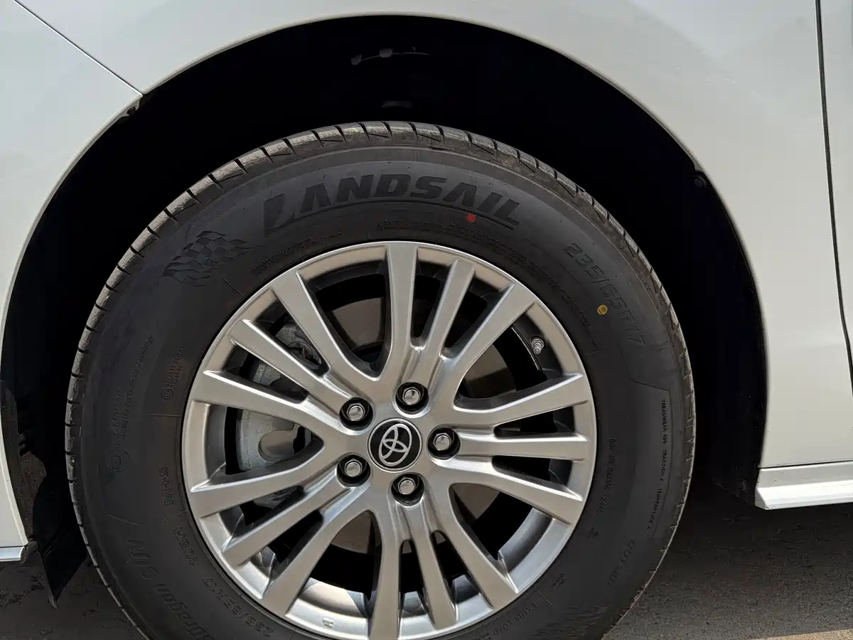 Toyota Sienna 2021 2.5L Hybrid Comfort Edition фото 10