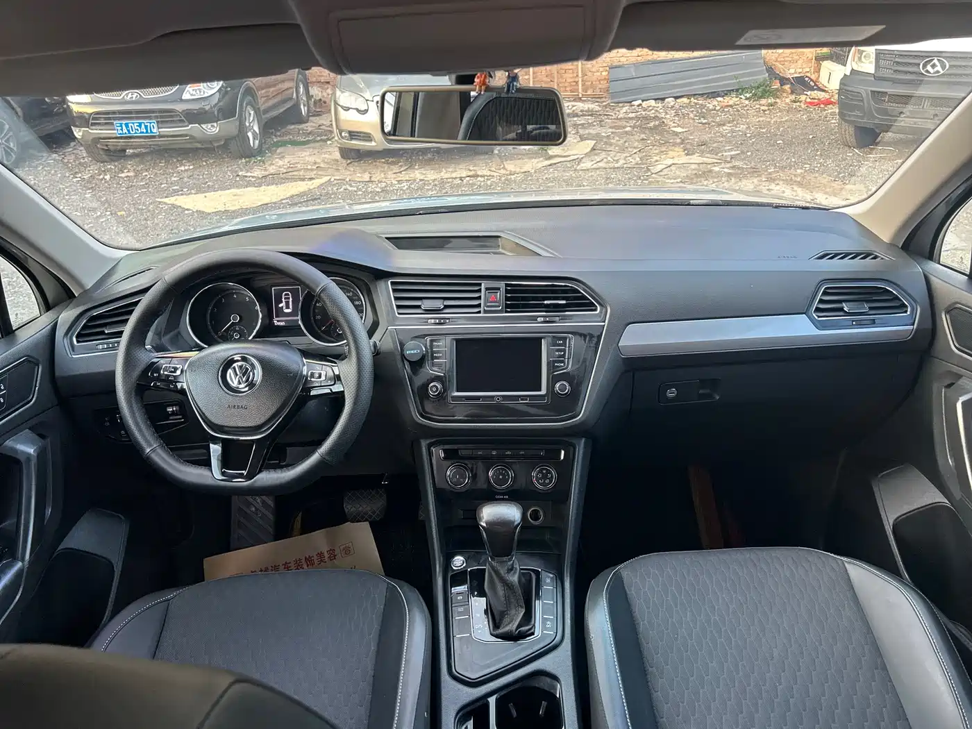 Volkswagen Tiguan L 2017 330TSI Automatic 2WD Trend Edition фото 19