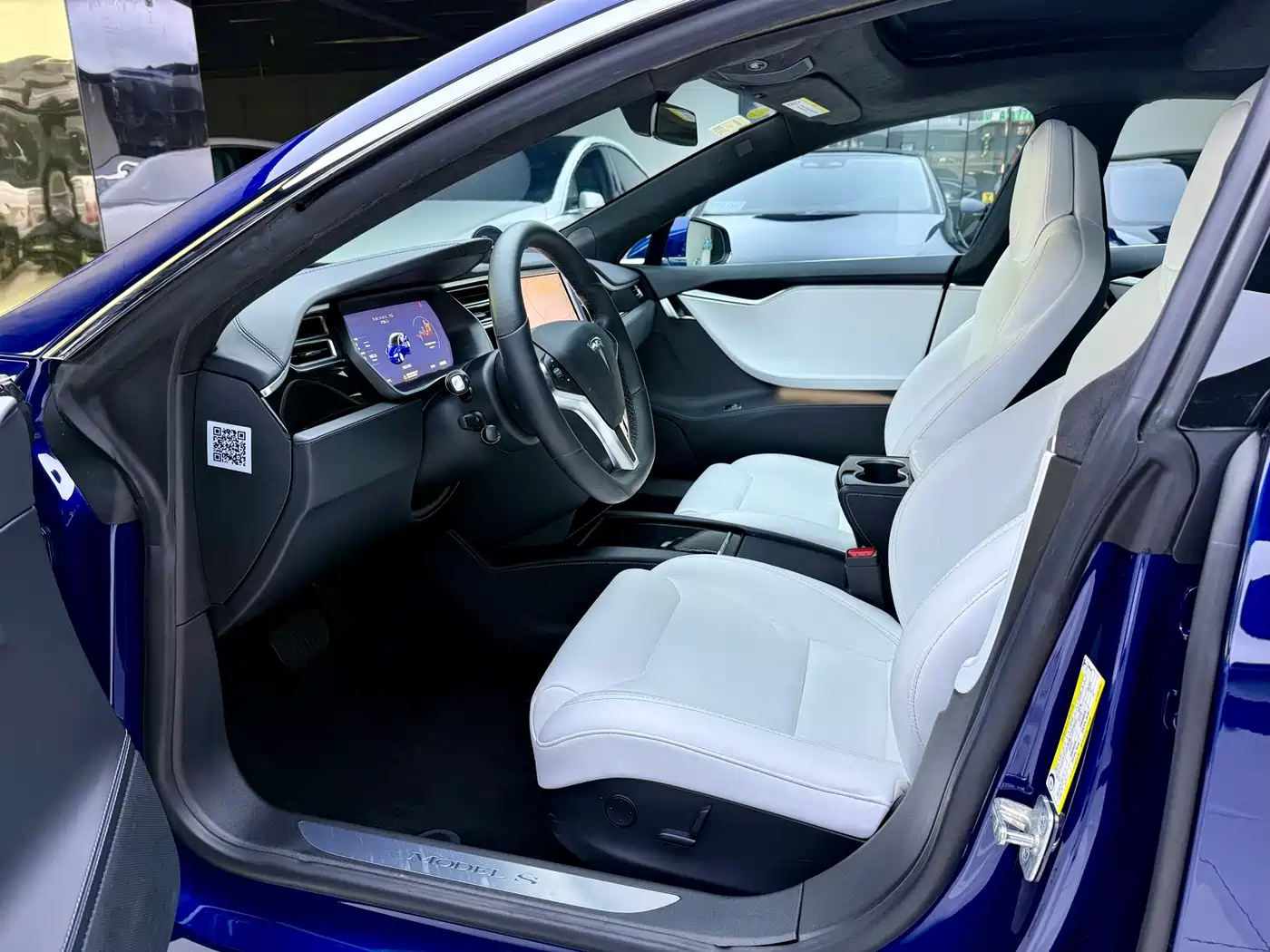 Tesla Model S 2018 2017 Model S 75D Standard Range