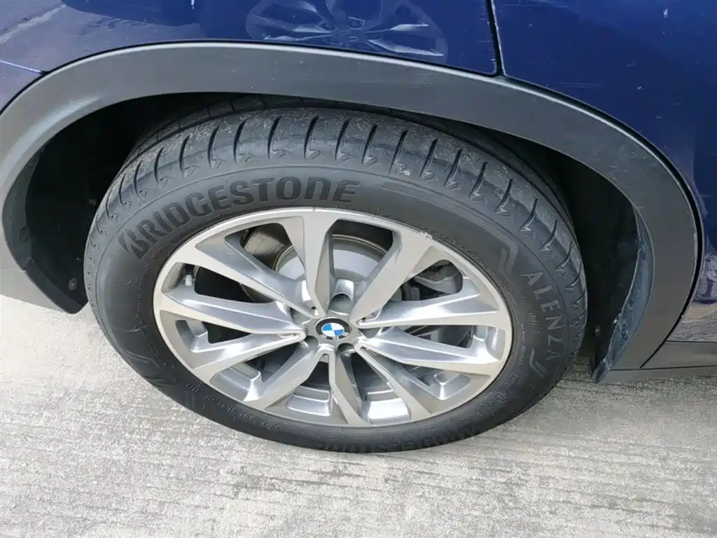 BMW X3 2018 xDrive25i Luxury Package China VI фото 21