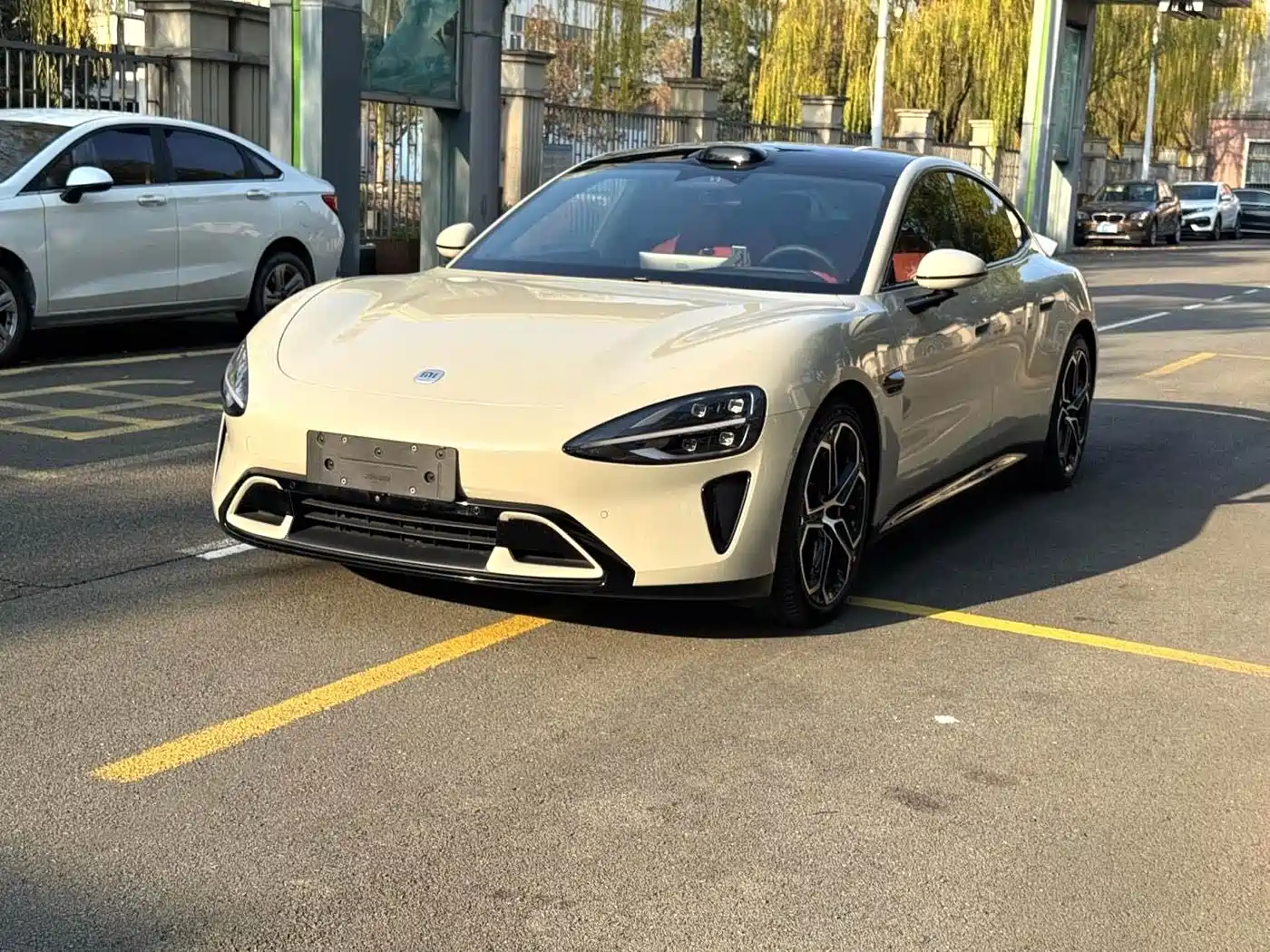 XIAOMI CAR XIAOMI SU7