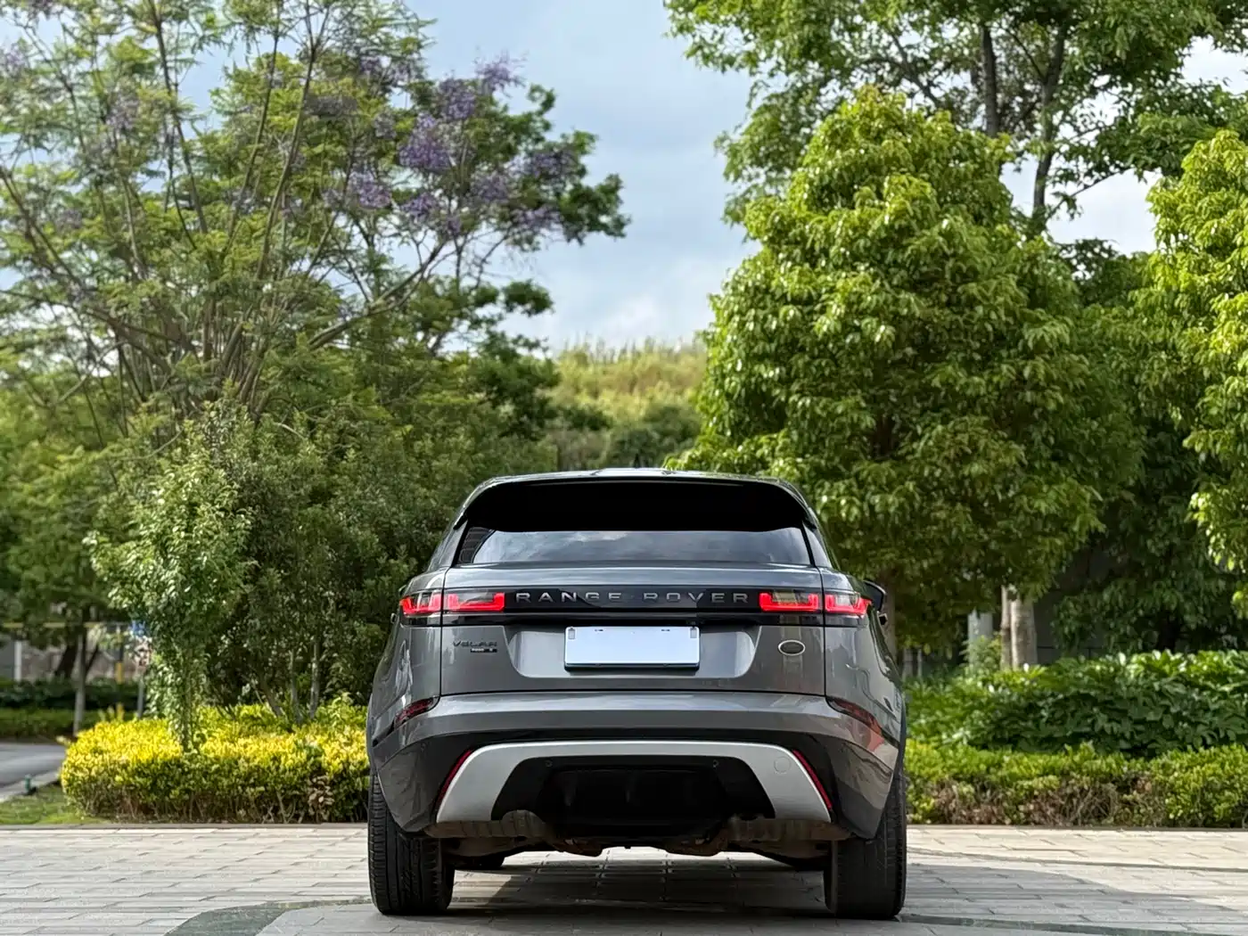 Land Rover Range Rover Velar 2019 250PS R-DYNAMIC S фото 8