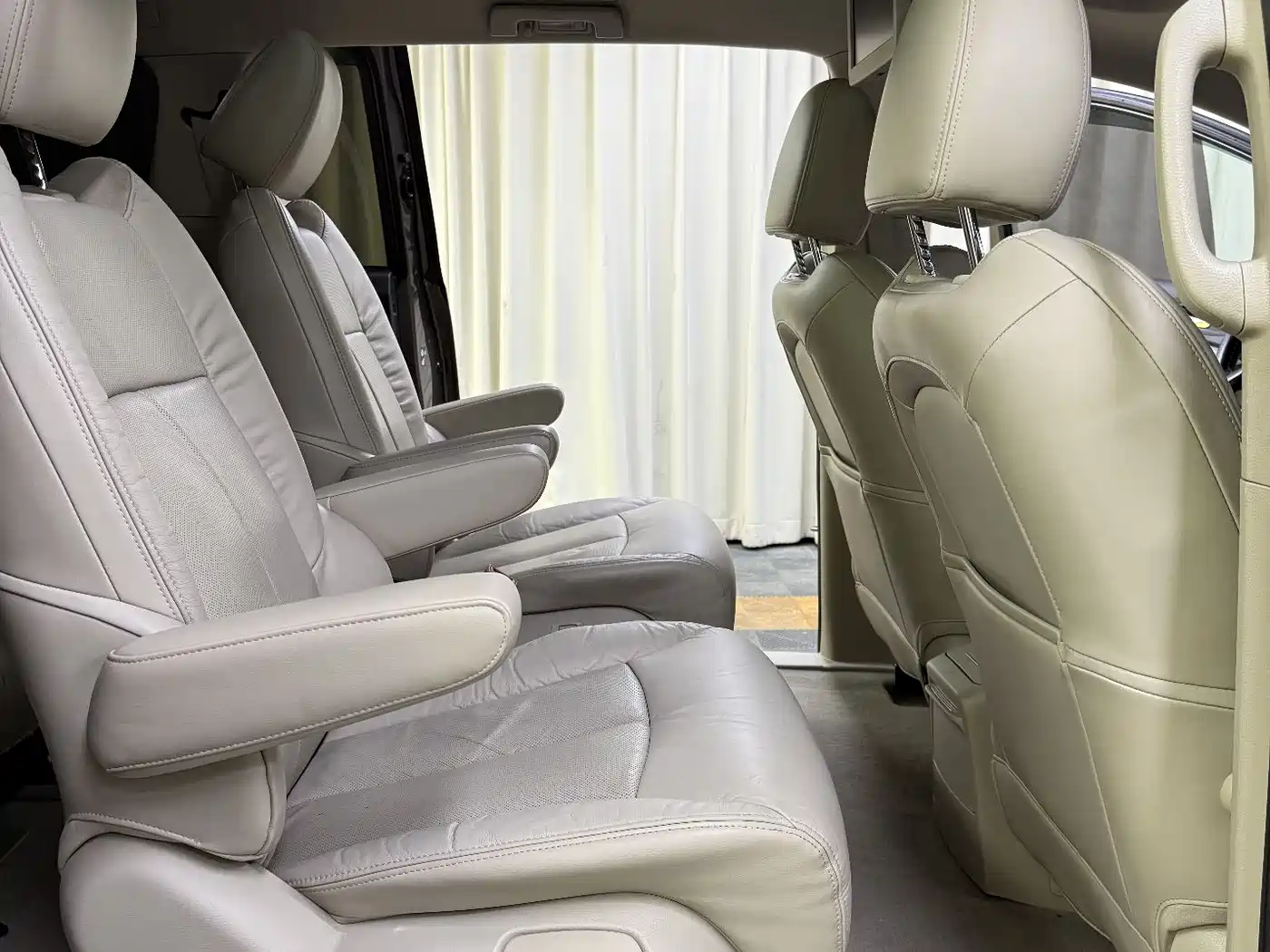 Buick GL8 2014 3.0L XT Luxury Business Flagship фото 31