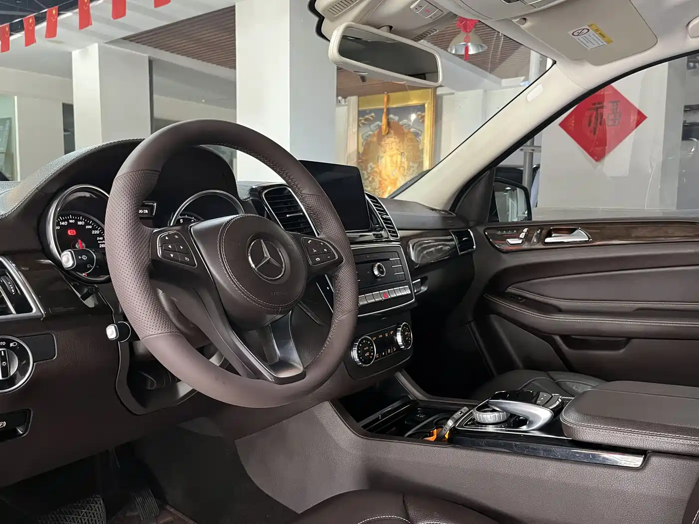 Mercedes-Benz GLS 2018 GLS 400 4MATIC Dynamic фото 12