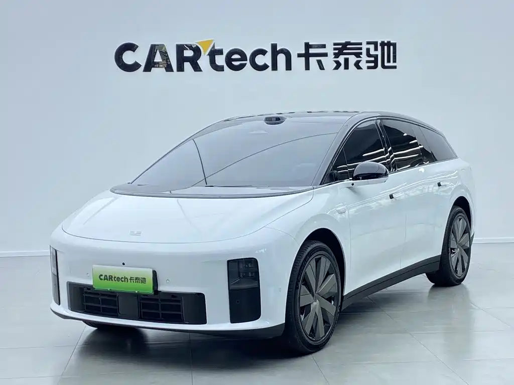 Li Auto i6 2025 2025 4WD Base Model
