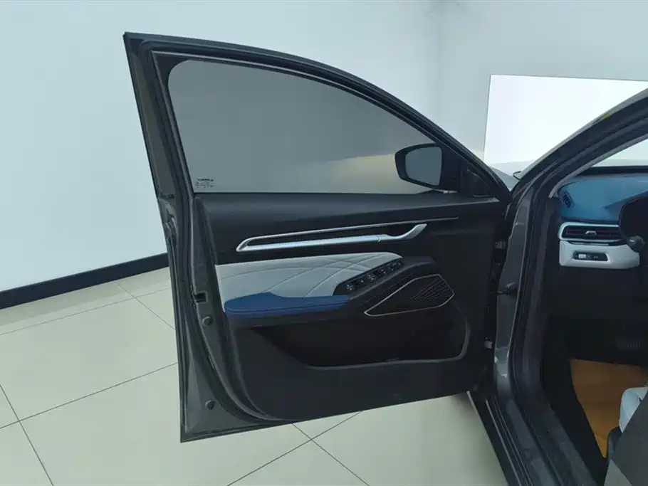 GEELY AUTOMOBILE EMGRAND