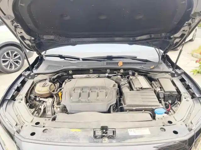 Volkswagen Passat 2023 330TSI Starlight Elite Edition — фото 3